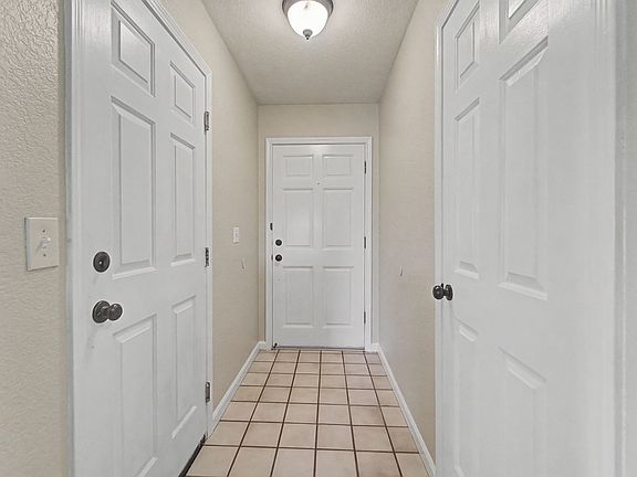 5th image of 4218 Deaton Dr