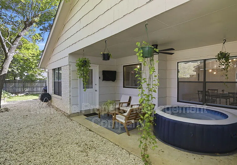 13402 Langtry St — Photo 22