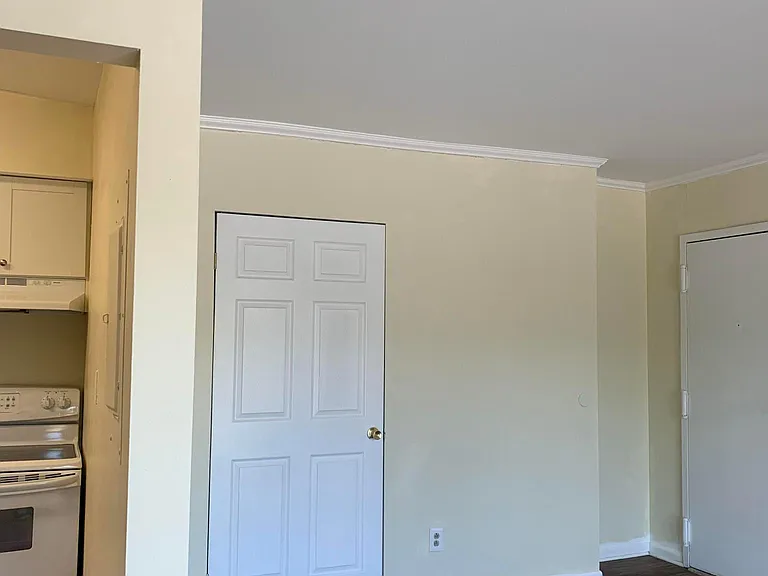 1024 Adams Ave — Photo 11