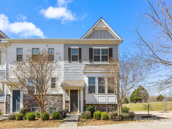 9108 Ainslie Downs St, Charlotte, NC 28273
