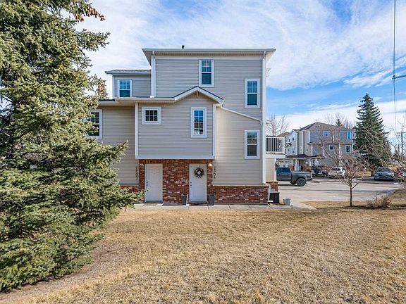 3rd image of 7171 Coach Hill Rd W #2504