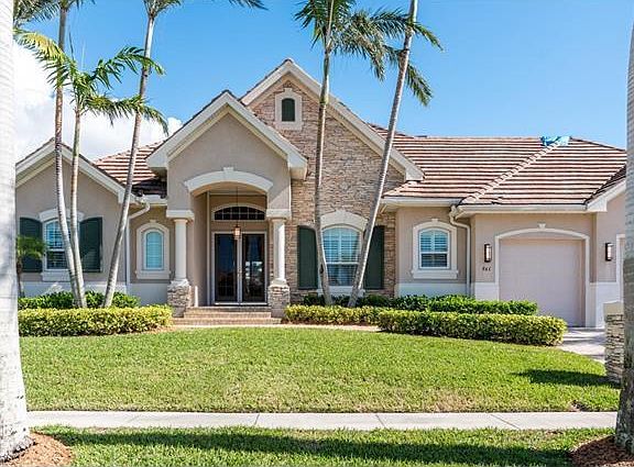 3rd image of 961 Hyacinth Ct