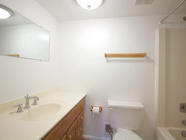 Robin Ridge Ct — Photo 24