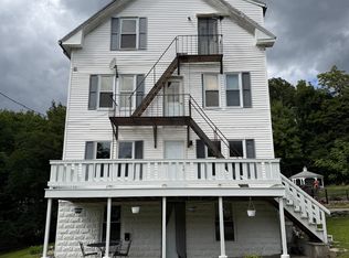 13 Gladstone St APT 1, Smithfield, RI 02917