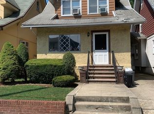 1080 E 3rd St, Brooklyn, NY 11230