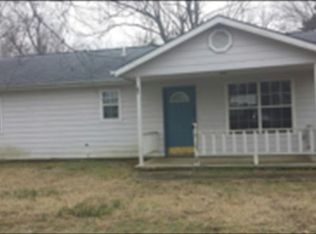 714 W Creek Ave, Checotah, OK 74426