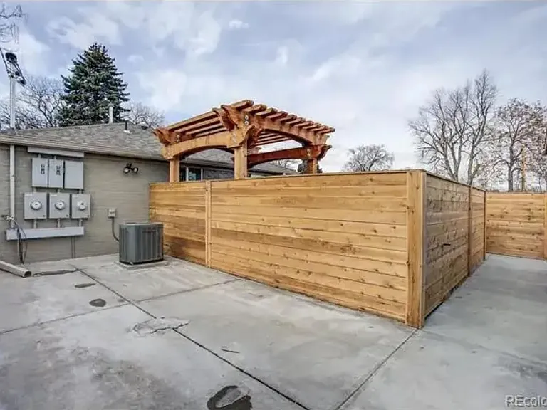 2716 N Federal Blvd — Photo 10
