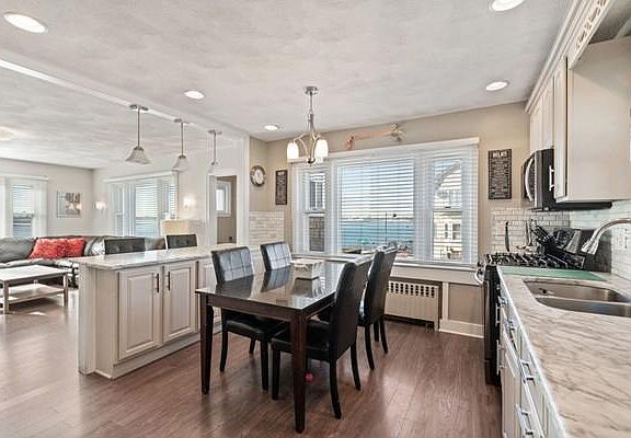 4th image of 36 Annavoy St