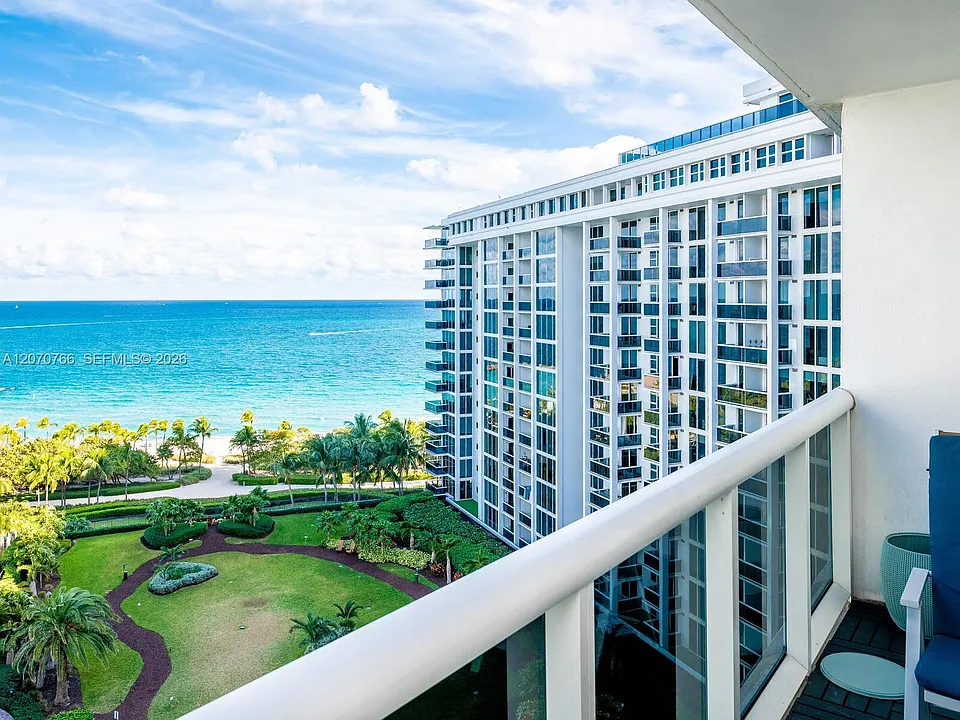 10275 Collins Ave #1132
