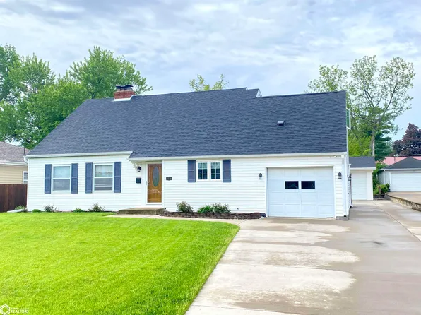 1310 W Main St, Marshalltown, IA 50158