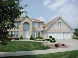 2060 Parkview Dr, South Holland, IL 60473