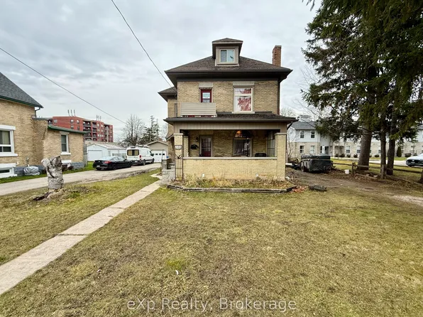 388 11th St, Hanover, ON N4N 1S5