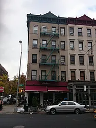 1477 York Avenue in Lenox Hill