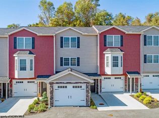 315 Canyon Rd, Morgantown, WV