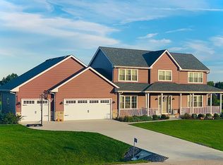 5417 371st Ave, Burlington, WI 53105