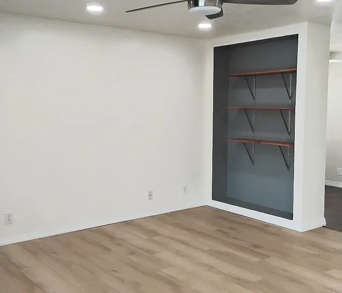 7405 Mayflower Rd NE — Photo 16