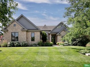 18817 Lafayette Ave, Elkhorn, NE 68022