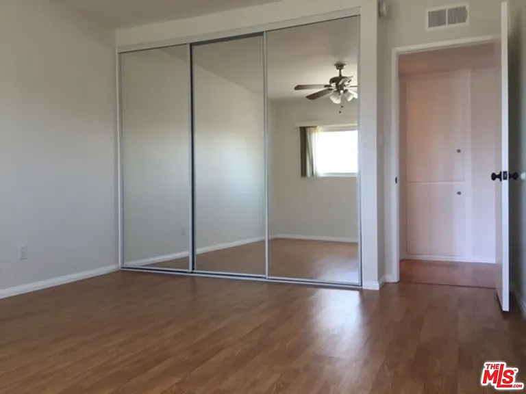 5252 Coldwater Canyon Ave #207 — Photo 9