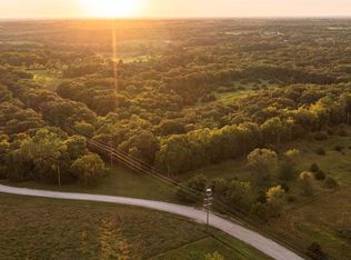 35230 S West St #311, Paola, KS 66071