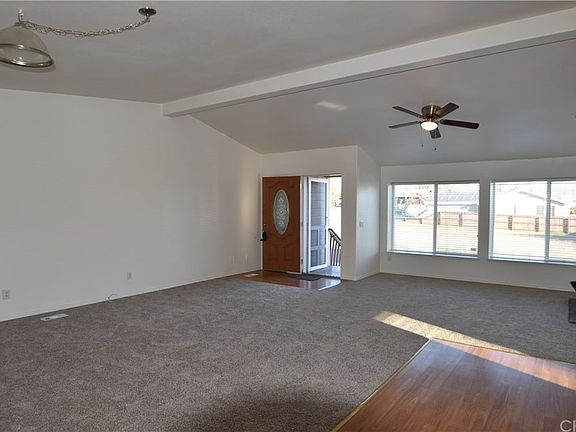 3rd image of 225 Island View Dr