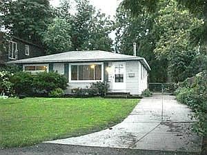 1st image of 34 Plymouth Pl