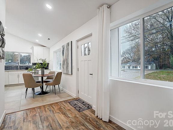 2nd image of 1410 Deborah Cir