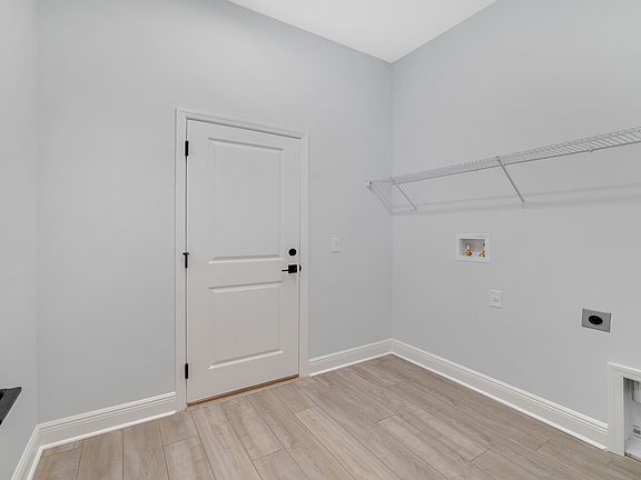 Convenient laundry room