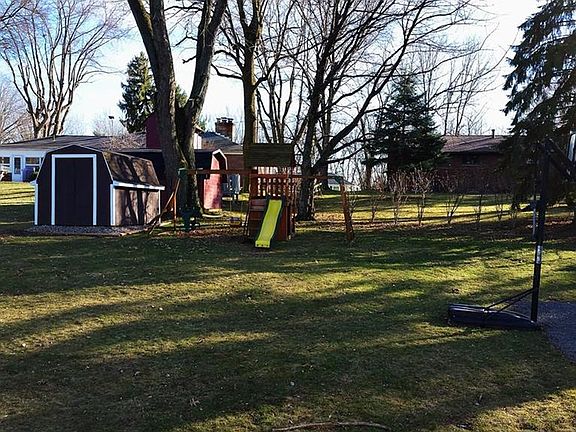 5th image of 543 W Schultz Ave