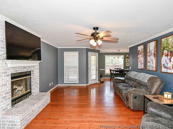 2nd image of 256 Arlington Dr