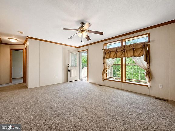 3rd image of 934 Avilton Lonaconing Rd
