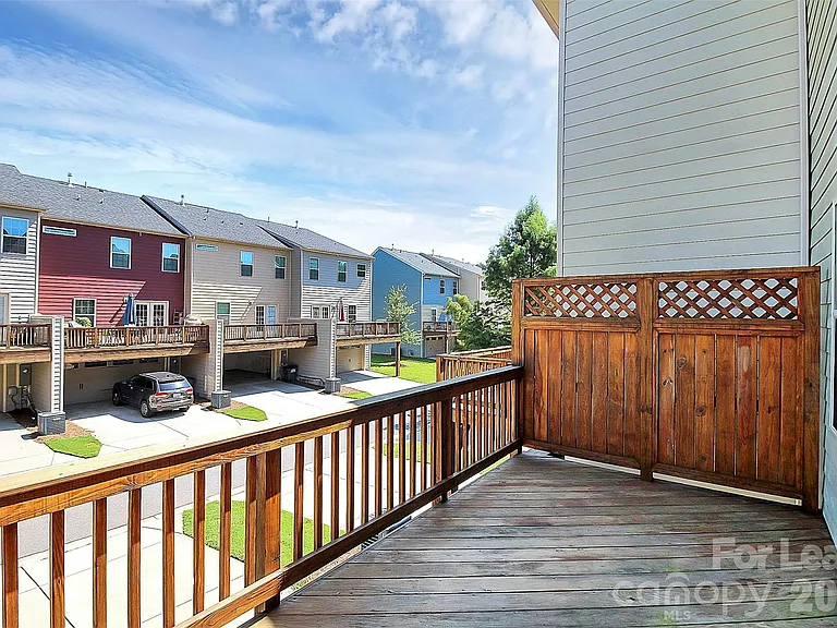 2128 Arbor Loop Dr — Photo 22