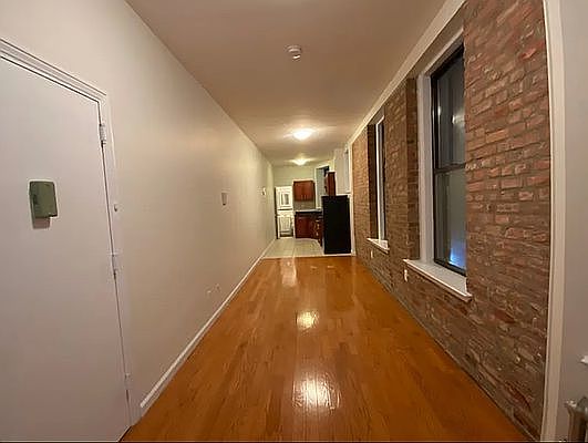 2nd image of 329 W 35th St APT 1E