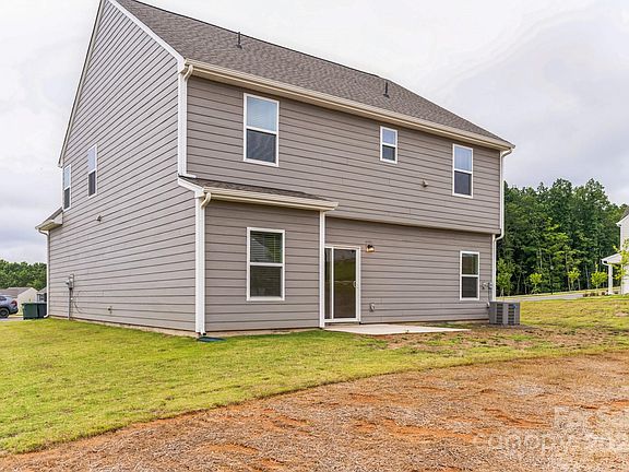 3rd image of 163 Susannah St