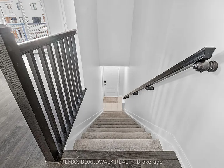 210 Verulam St — Photo 21