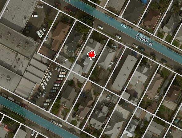 1st image of 126 E 29th St