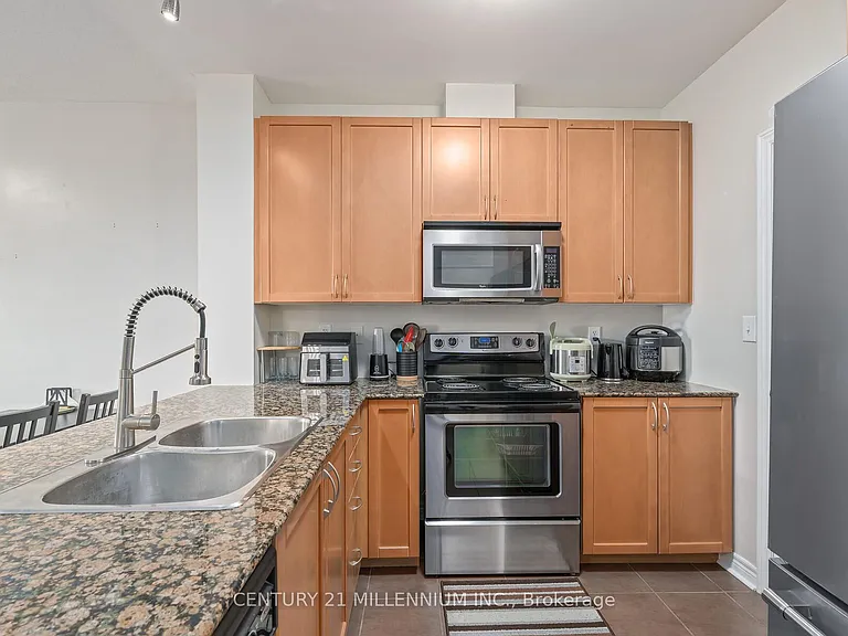 383 Main St E #107 — Photo 10