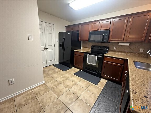 3rd image of 5605 Lions Gate Ln