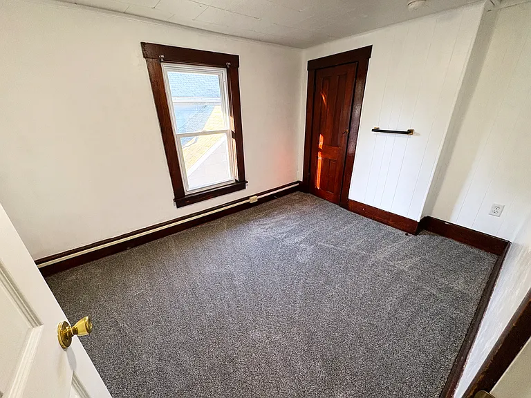 41 N Lancaster St — Photo 20