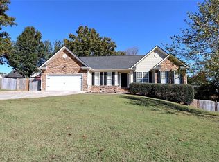 156 Triplet Trl, Douglasville, GA 30134