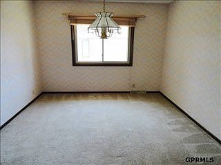 3rd image of 12625 Woodsdale Cir