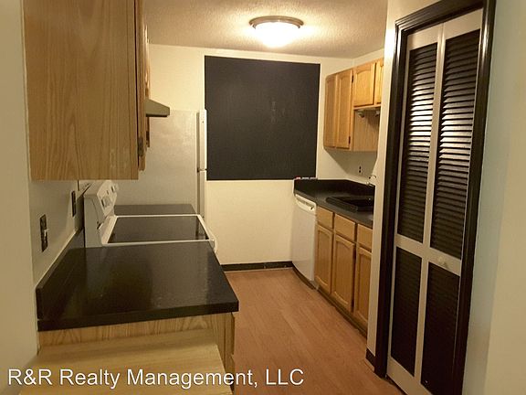 2nd image of 182 Heritage Dr