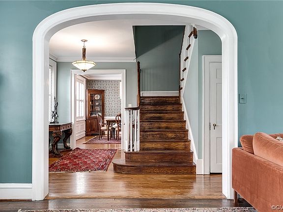 5th image of 3013 Hawthorne Ave