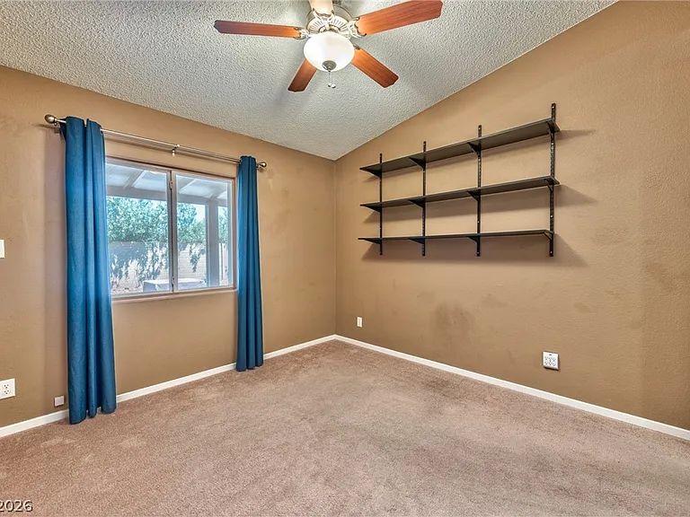 1824 Saylor Way — Photo 11