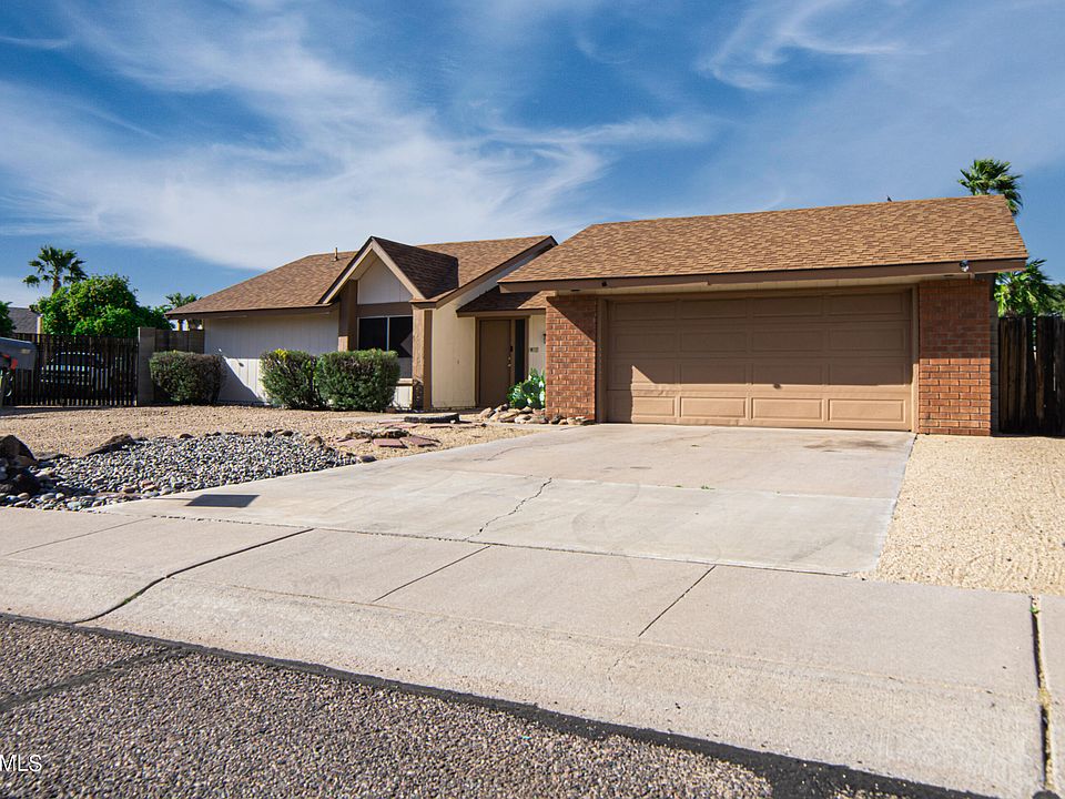 1st image of 2322 W COUNTRY GABLES Drive