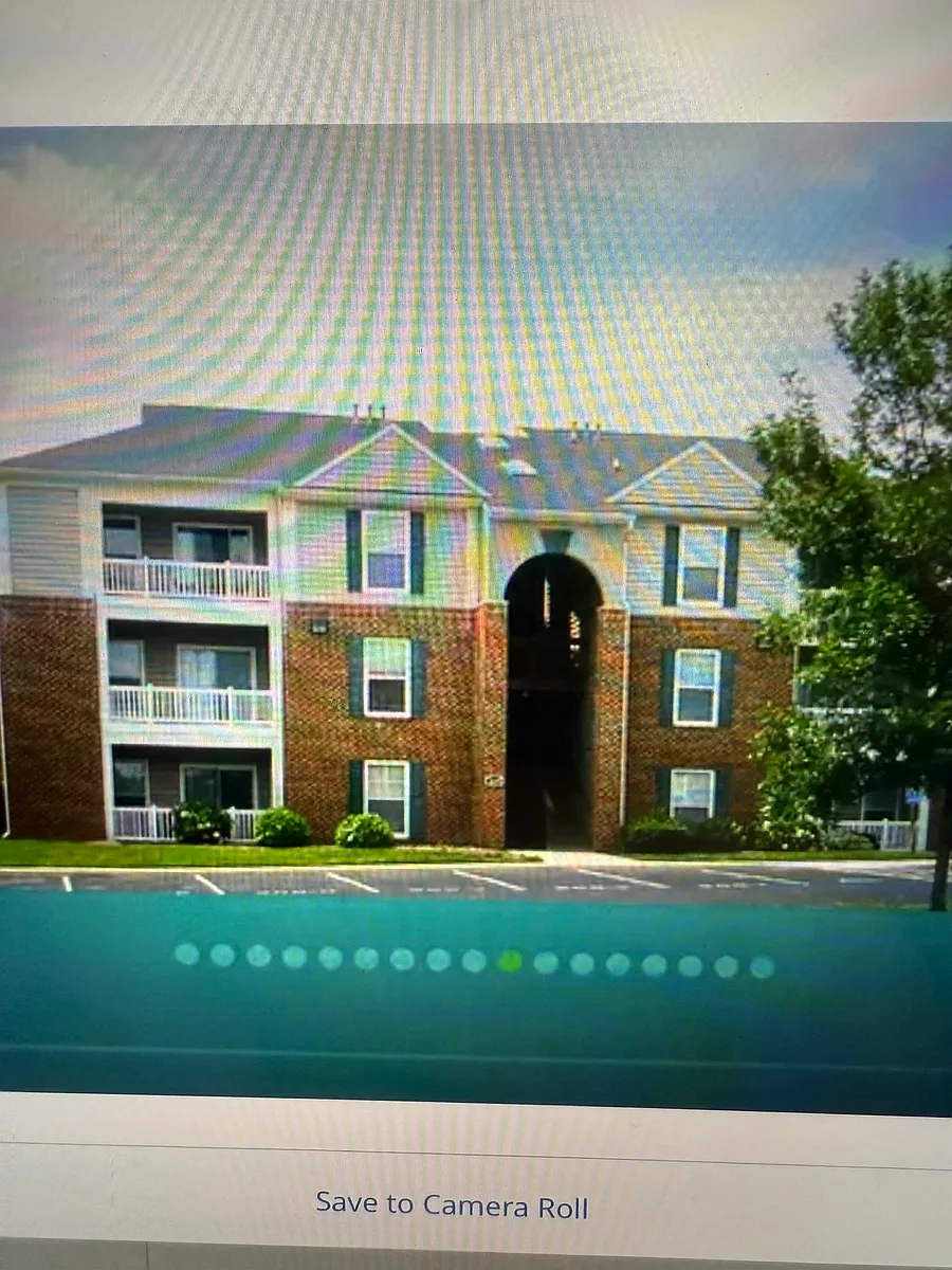 Building Photo - S Knollwood Dr
