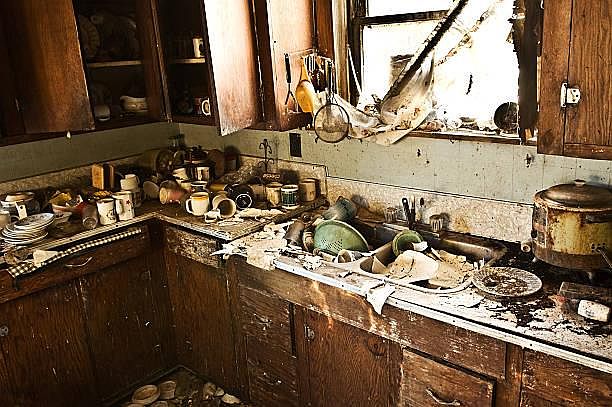 2nd image of 240 Spring St