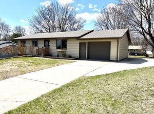 1212 12th St SE, Willmar, MN 56201