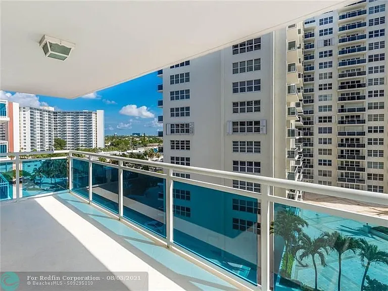 3430 Galt Ocean Dr #702 — Photo 13