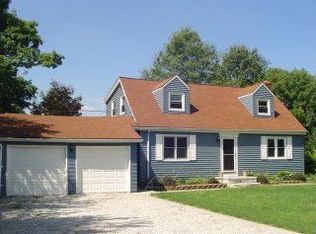 1234 State Rd, Hinckley, OH 44233