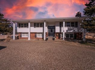 6 Lakeside Dr, Augusta, KS 67010